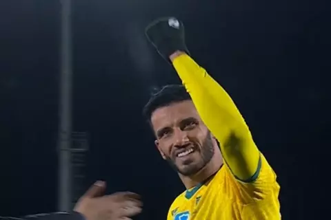 رقم 14 في مسيرته.. السومة يواصل كتابة التاريخ مع هاتريك جديد في الدروي السعودي